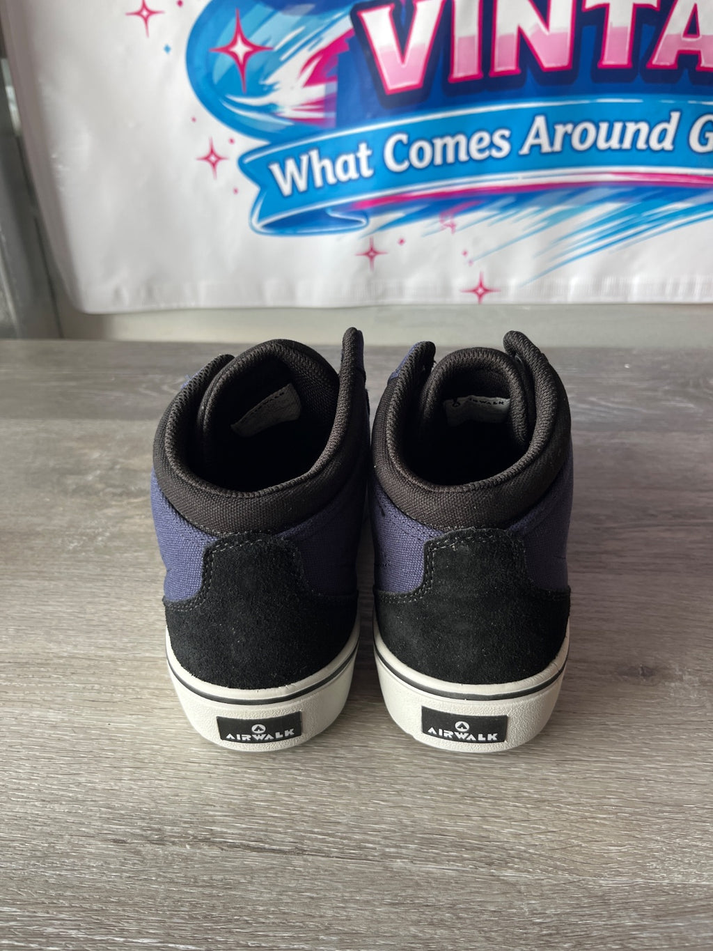 Airwalk Venice Mid (Size M8)