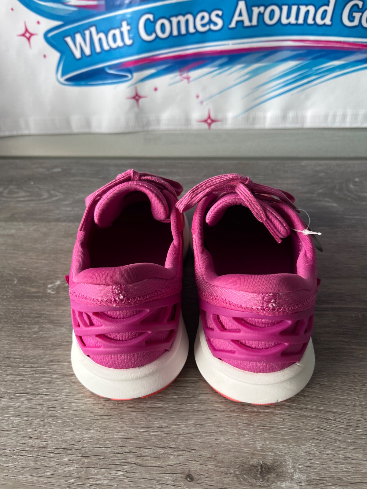 Kizik Athens 2 (Size 5Youth)