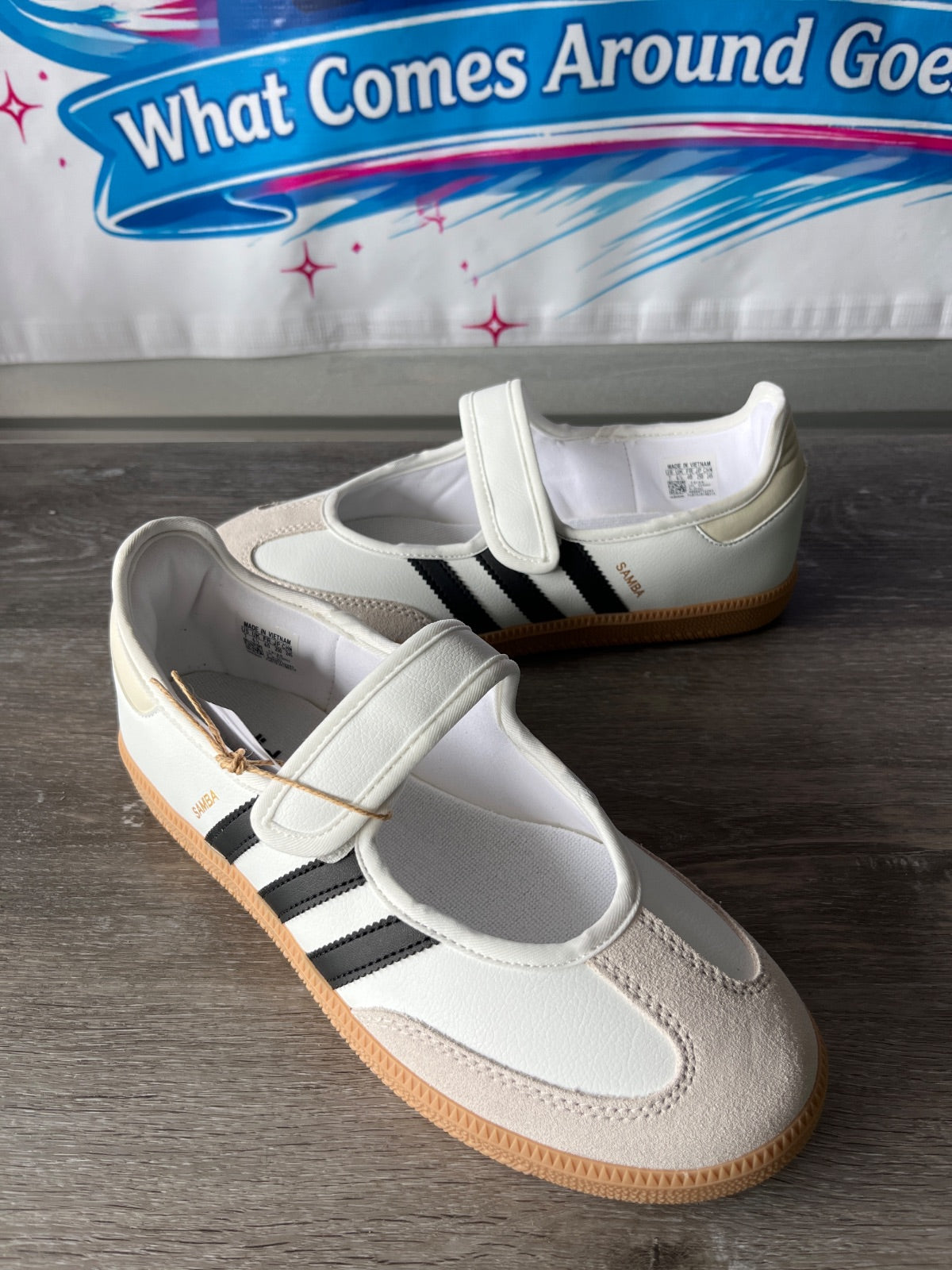 Adidas Samba Jane (Size W7)
