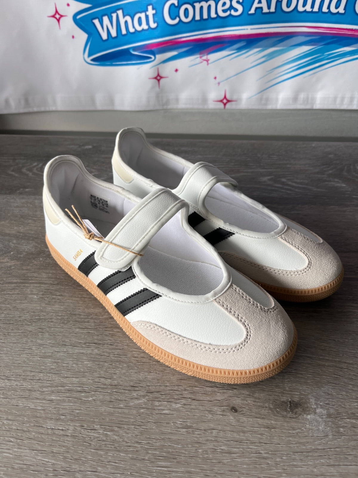 Adidas Samba Jane (Size W7)