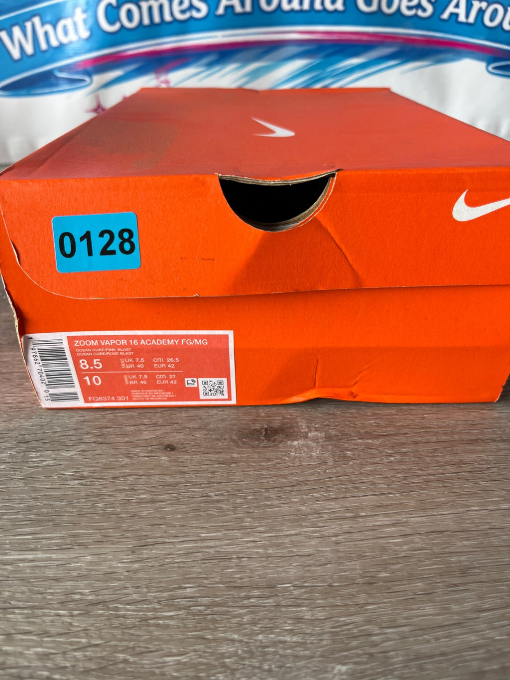 Nike Zoom Vapor 16 Academy (Size M8.5 W10)