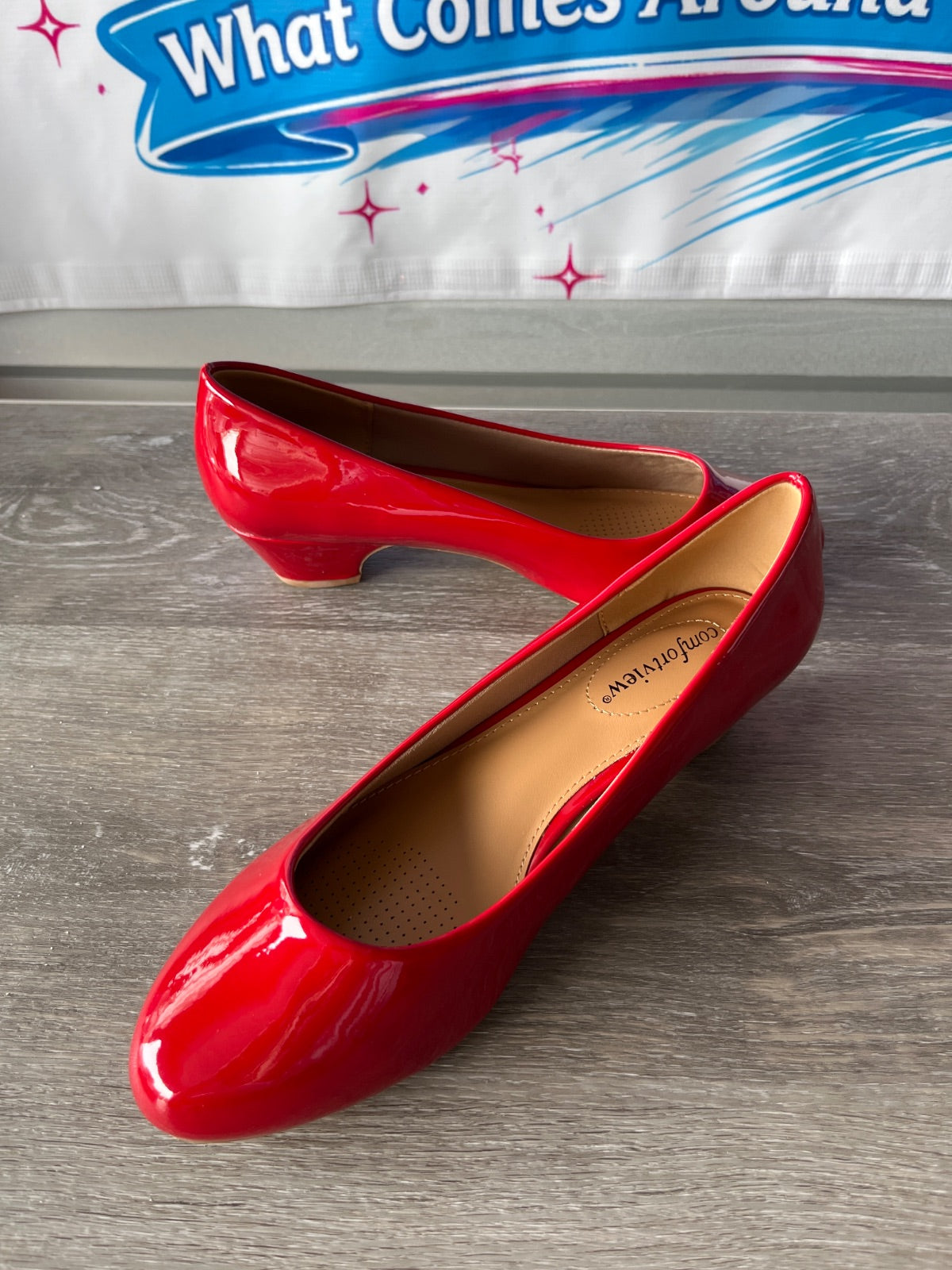 Comfort View Vida Wide Width Heels (Size W8)