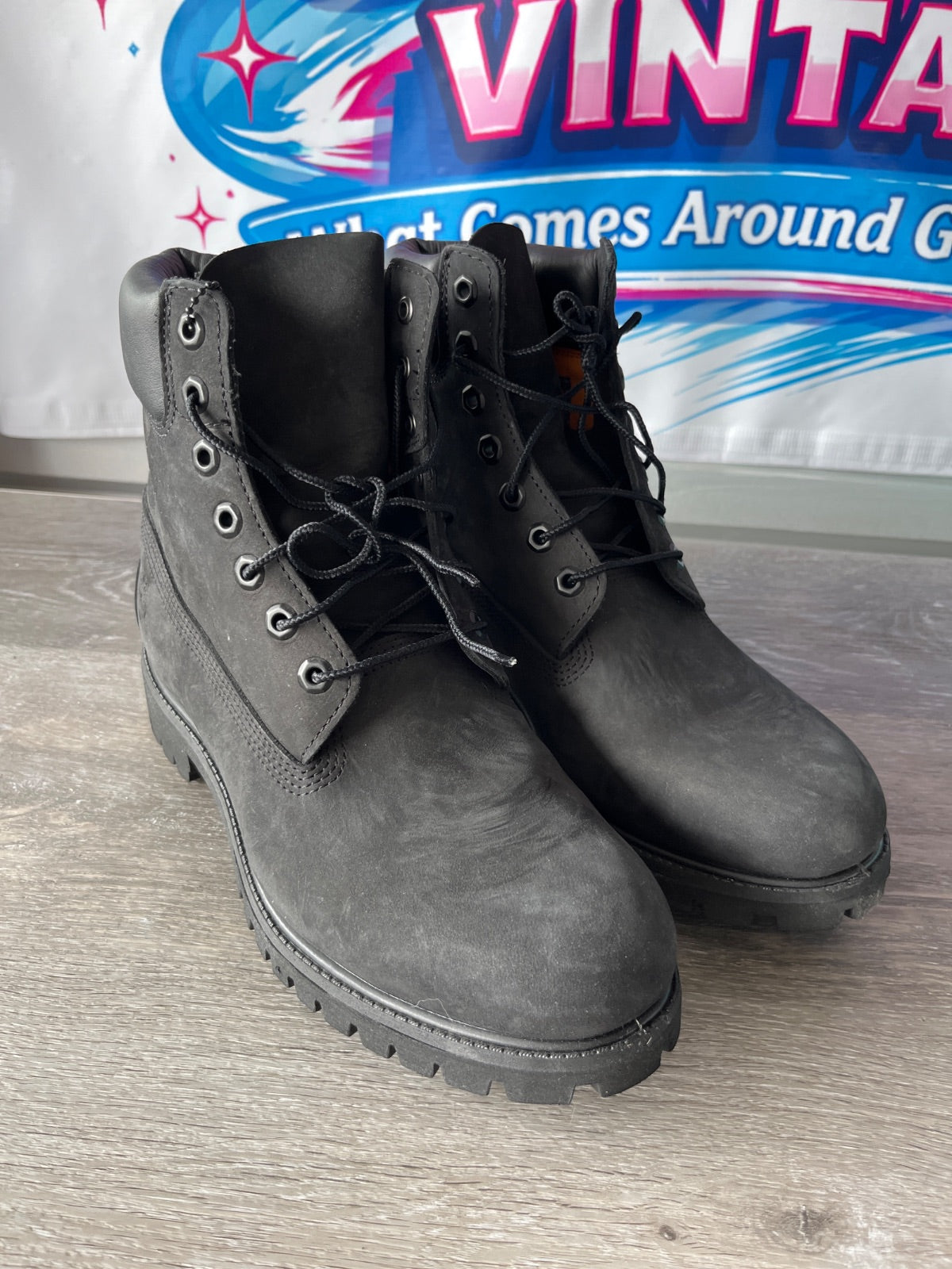 Timberland 6” Waterproof Boot (Size M10.5)