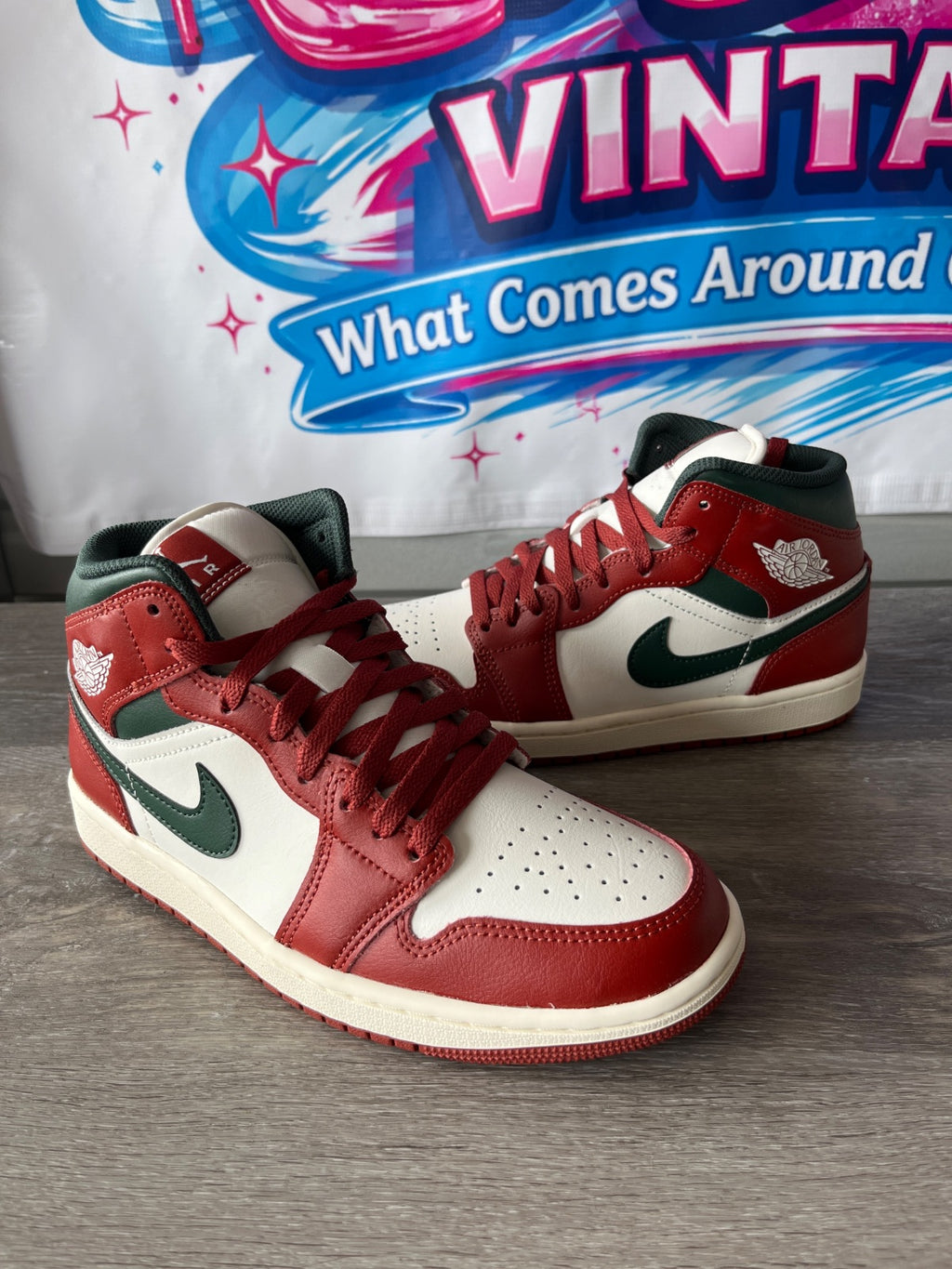 Nike Air Jordan 1 Mid (Size M7.5)