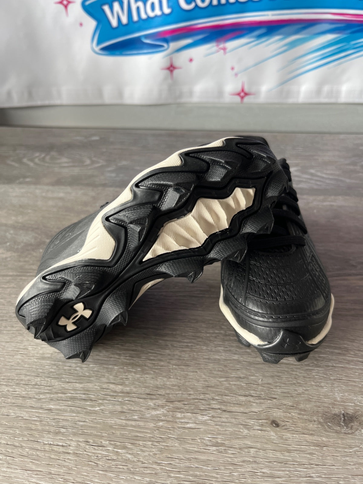 Under Armour Glyde Sola Cleats Kids (Size 10)
