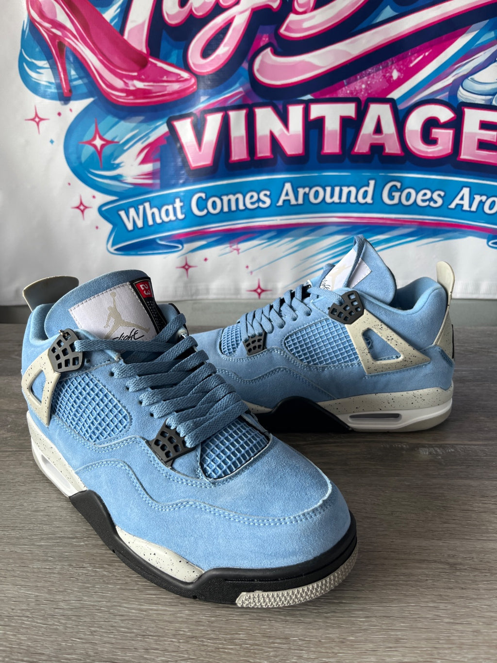 Nike Air Jordan 4 Retro (Size M11)
