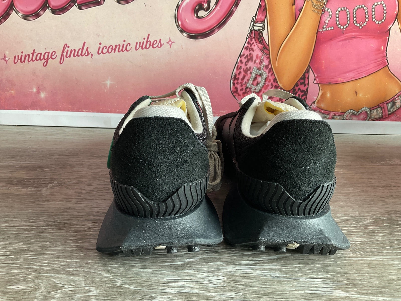 New Balance Black Moonbeam (Size W8 M6.5)