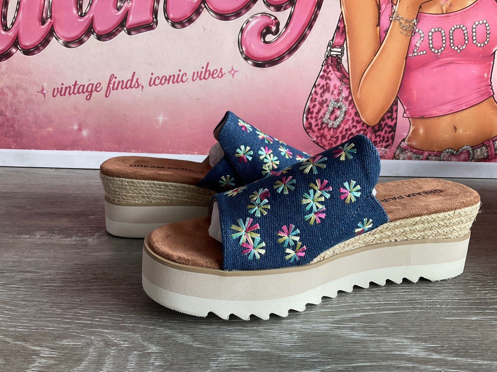Dream Pairs Denim Floral (Size W7.5)