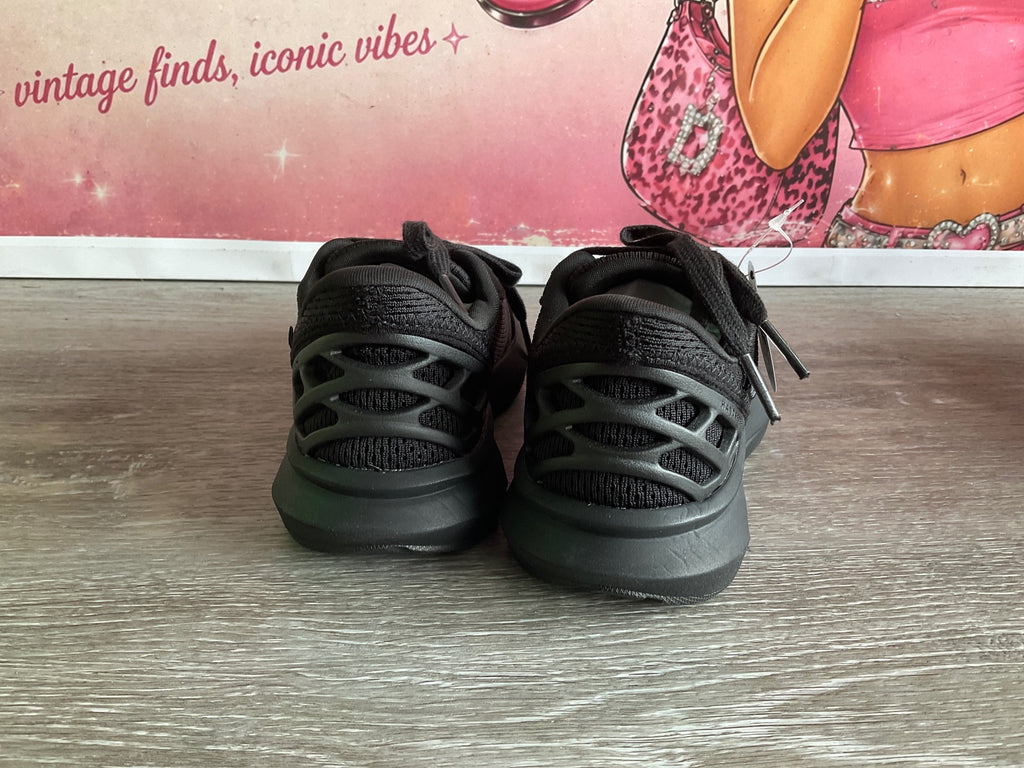 Kizik Athens 2 Little (Size 12.5C)