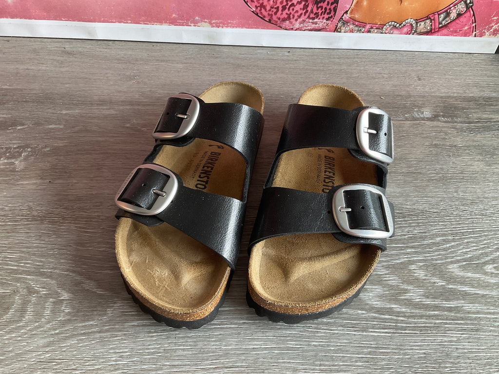 Birkenstock Arizona Big Buckle (Size 8)