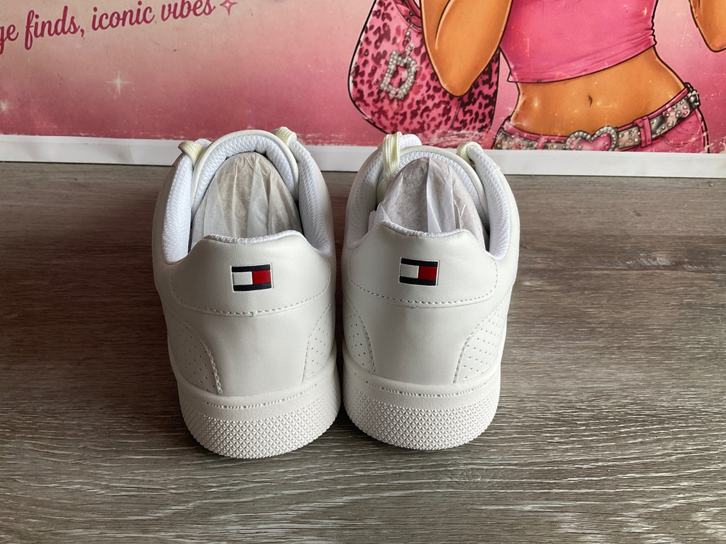 Tommy Hilfiger Jallya (Size M9.5)