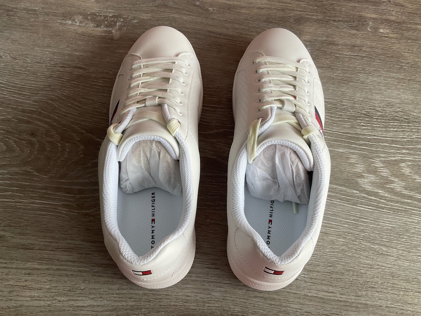 Tommy Hilfiger Jallya (Size M9.5)