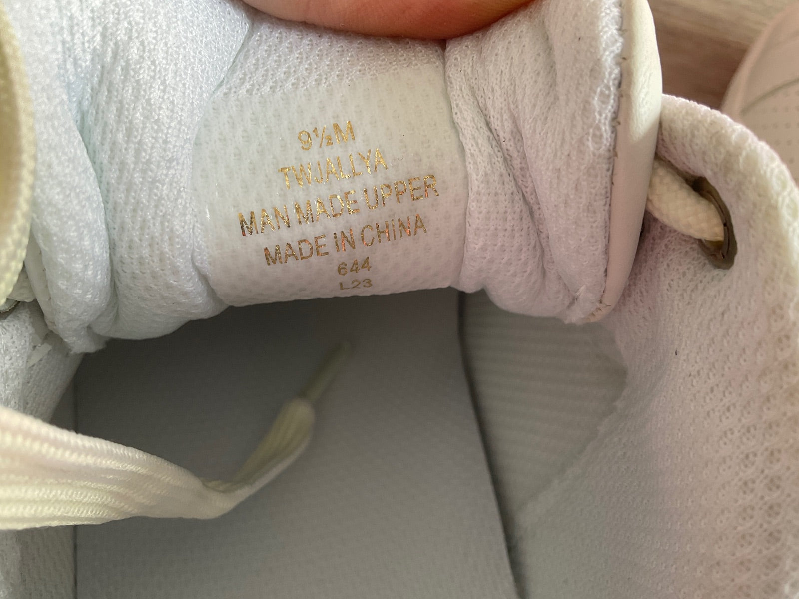 Tommy Hilfiger Jallya (Size M9.5)