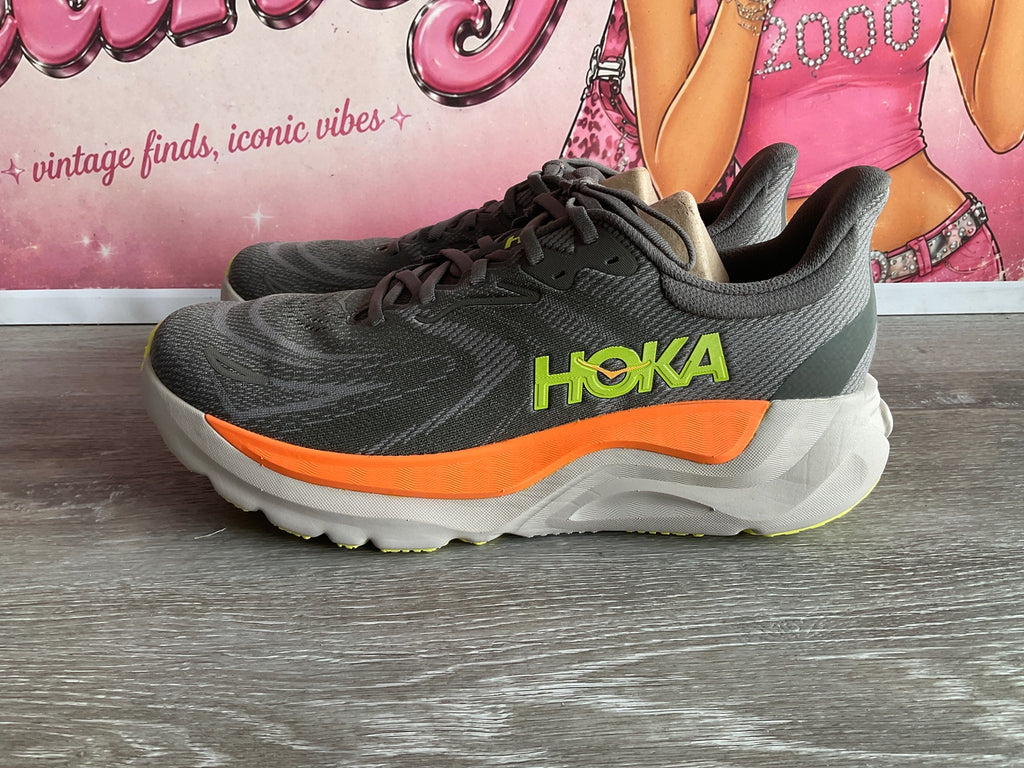 Hoka M Arahi8 (Size M11.5)