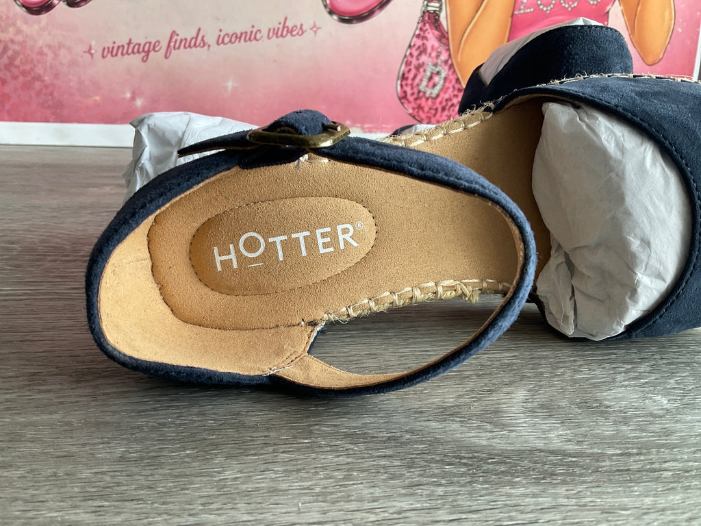 Hotter Pacific 11 (Size W8)