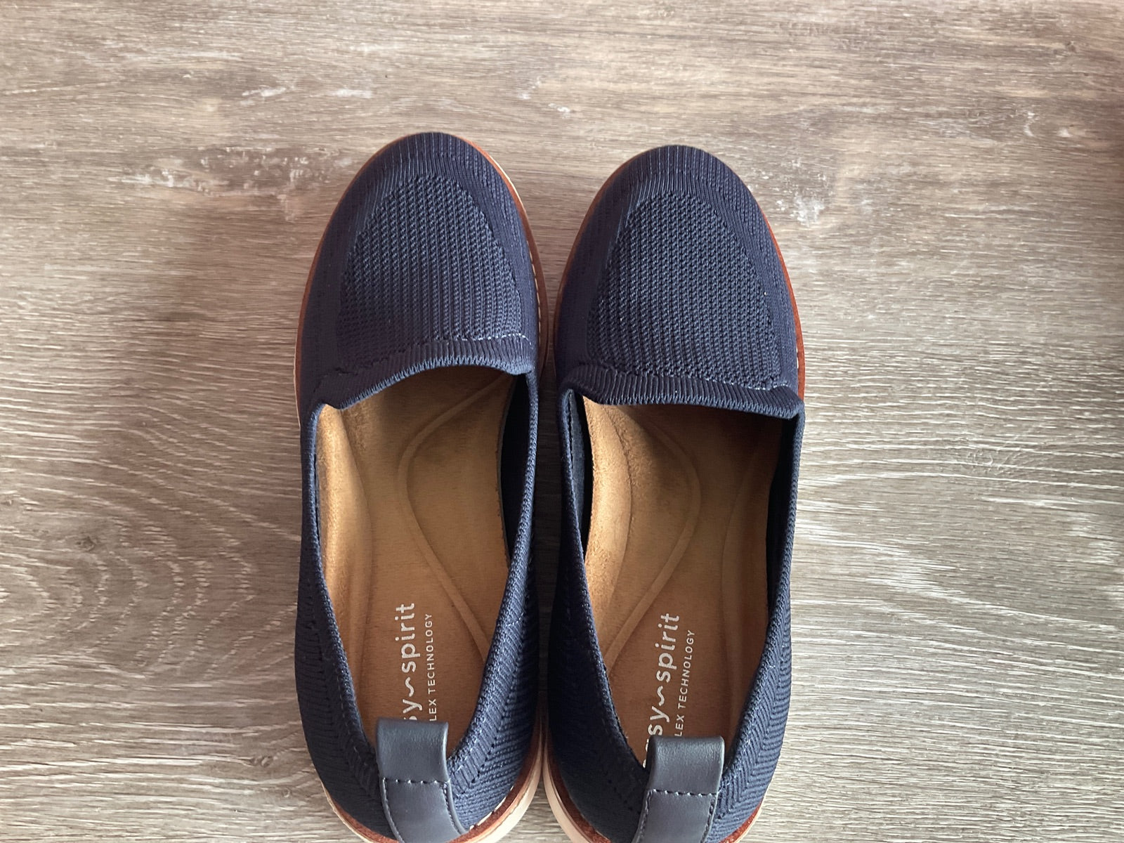 Easy Spirit Vanessa 2 (Size M5.5)