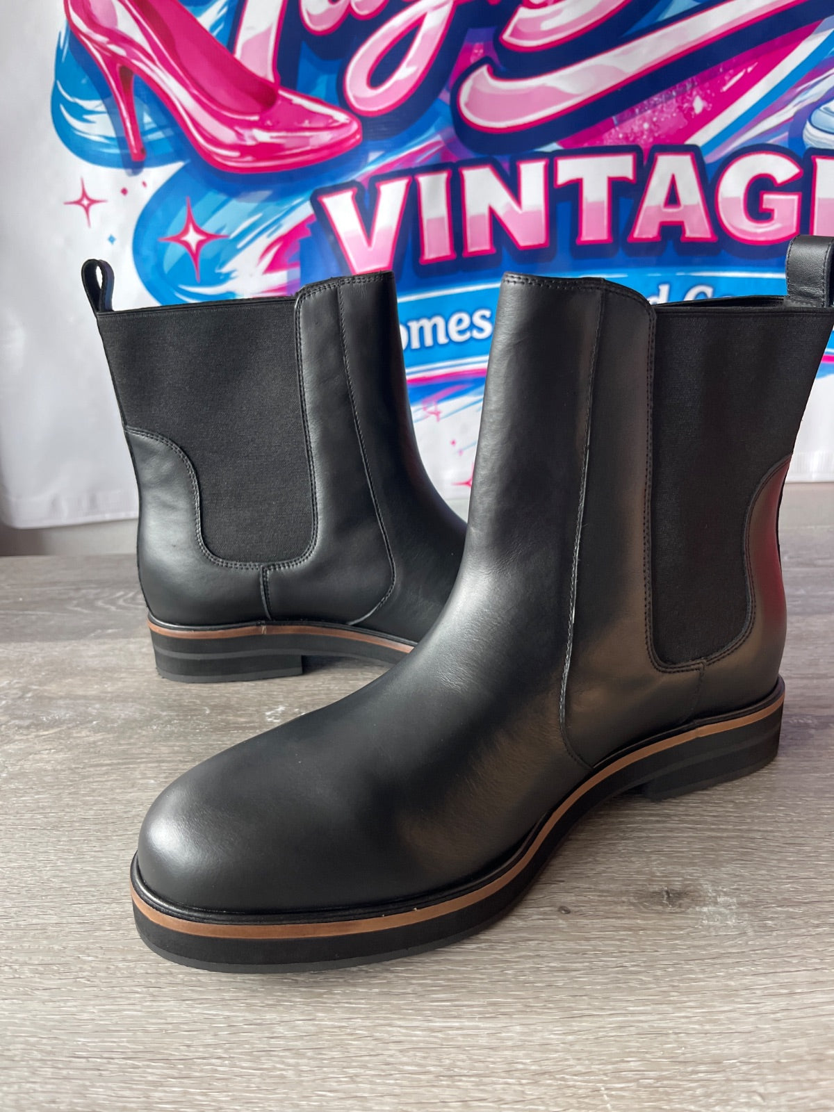 WYDR Genesys Leather Chelsea Boots (Size 12Wide)
