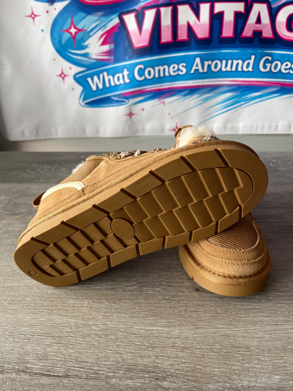 Evelyn Hootd Suede Leather Sneakers (Size W7)