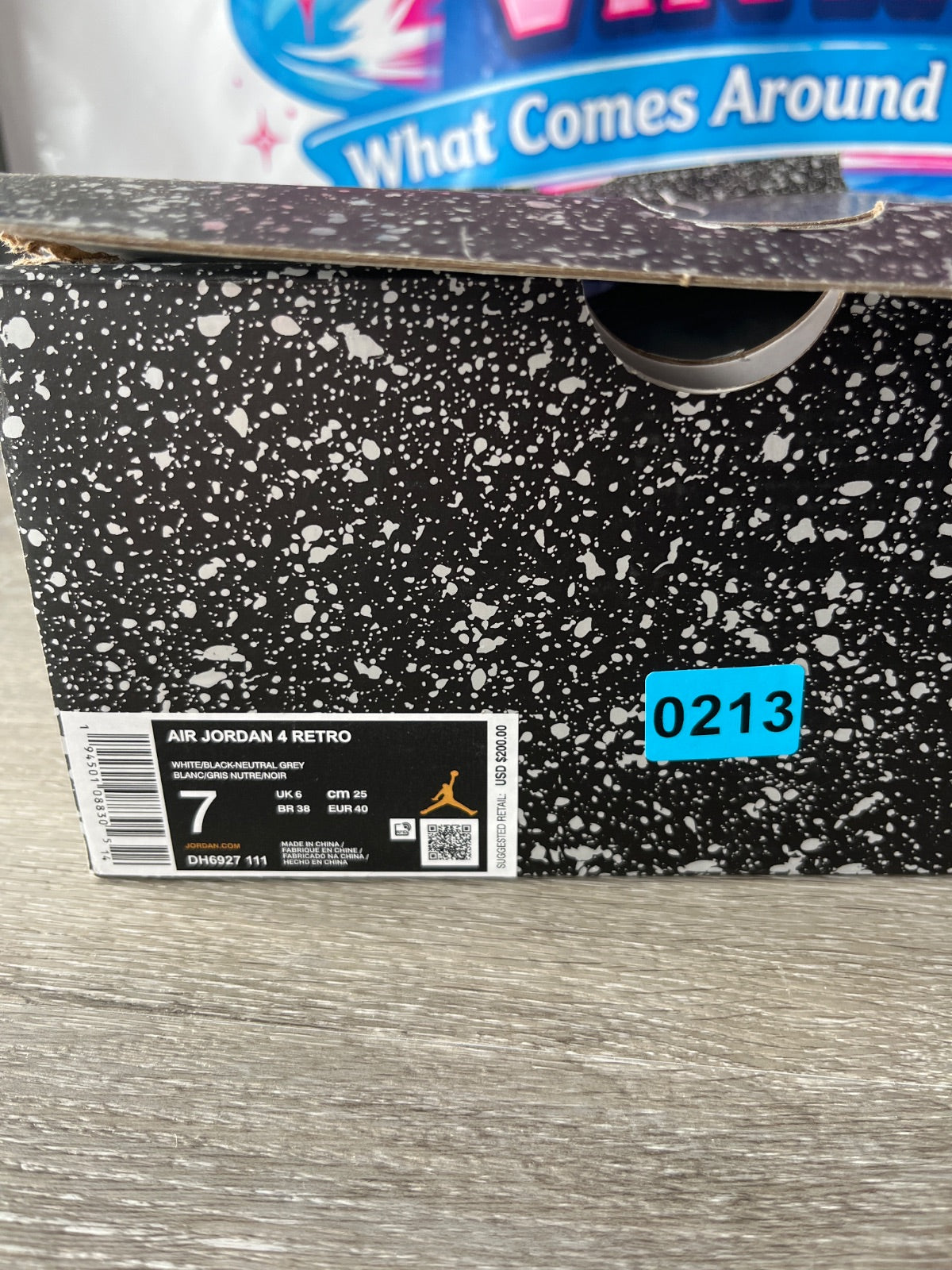 Nike Air Jordan 4 Retro (Size M7)