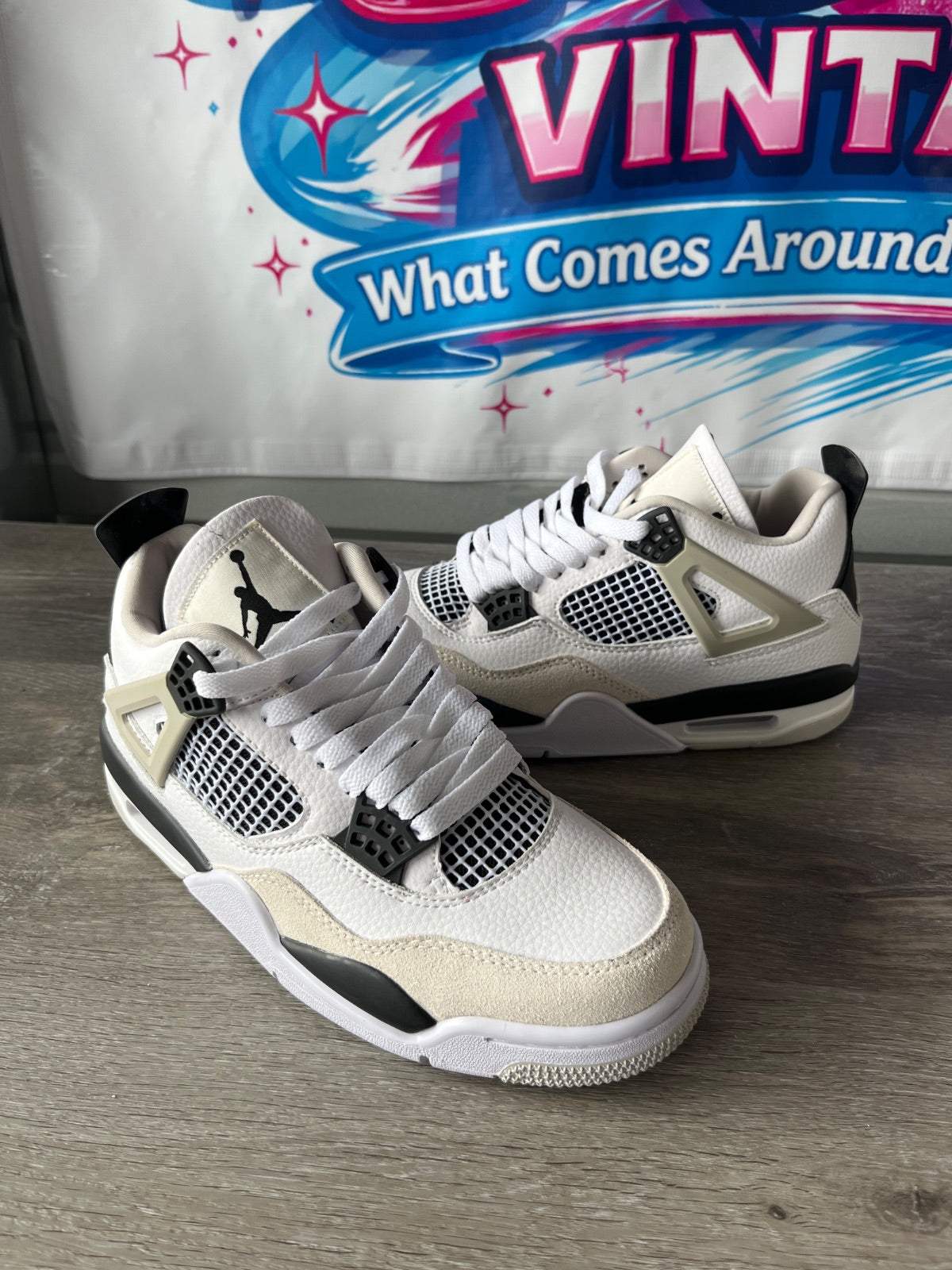 Nike Air Jordan 4 Retro (Size M7)