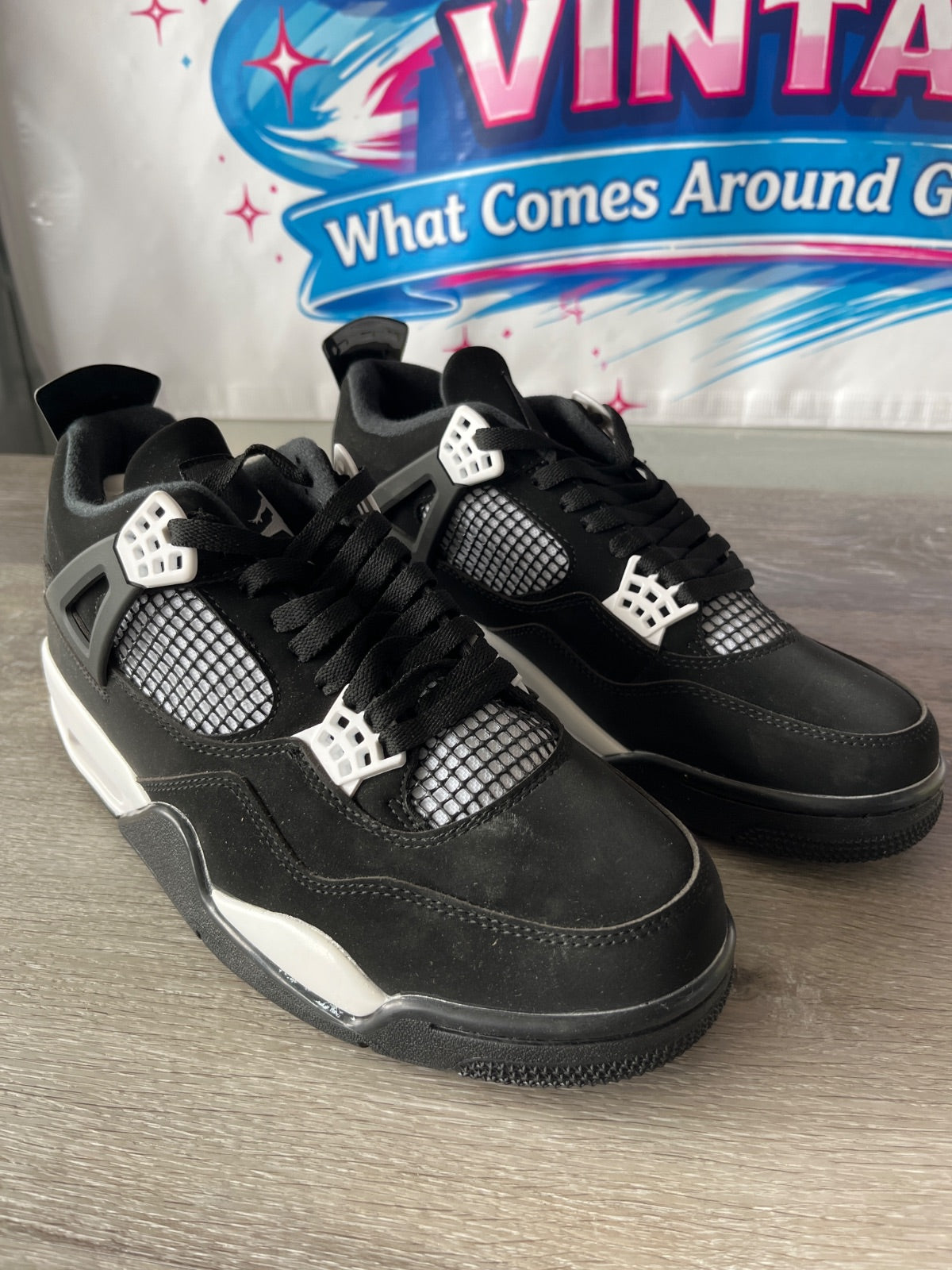 Nike Air Jordan 4 Retro (Size 10.5)