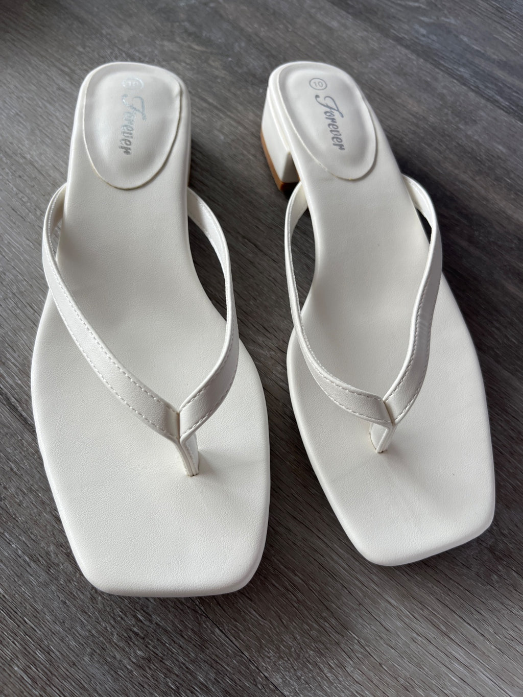 Forever White Flip Flops (Size 10)