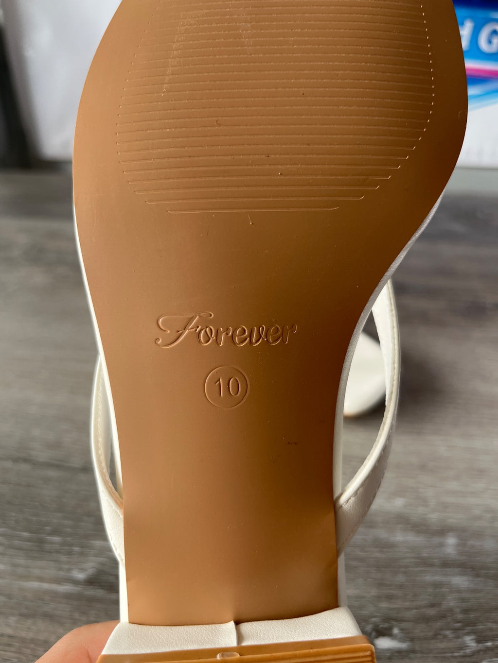 Forever White Flip Flops (Size 10)