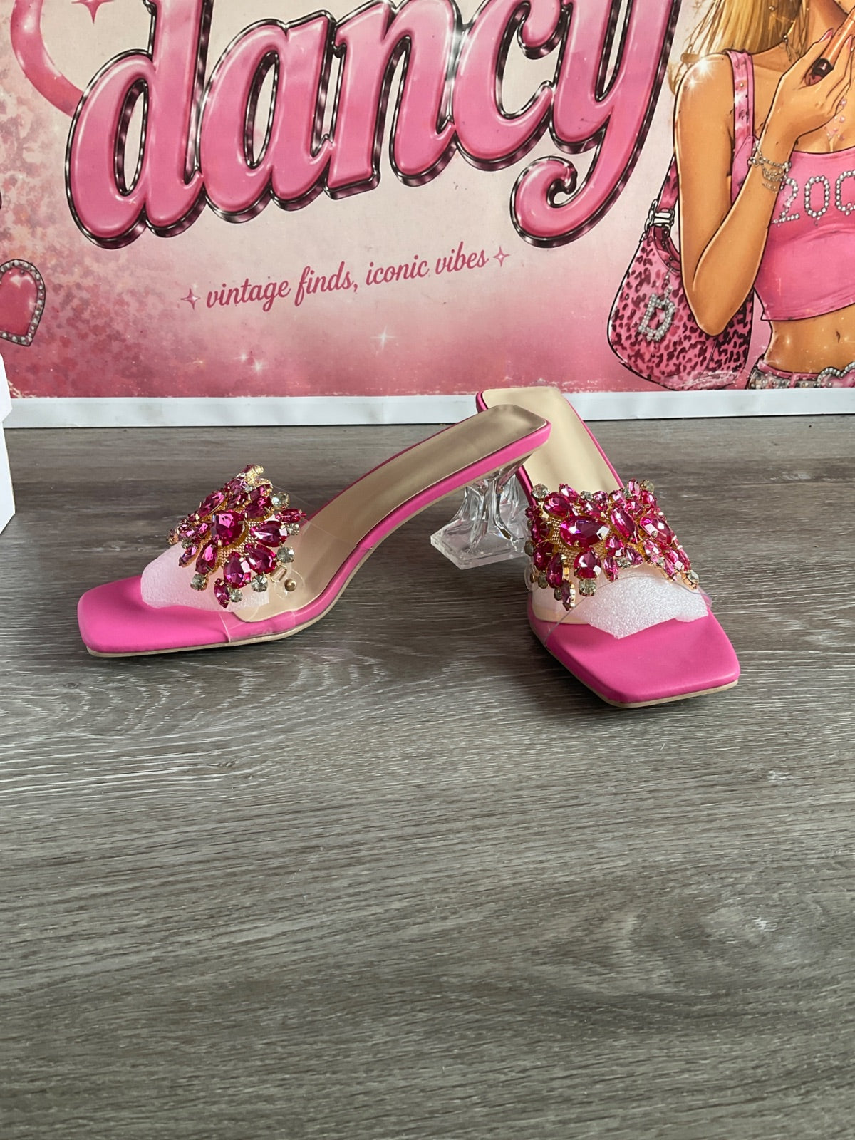 Astuccio Pink Heel (Size W11)