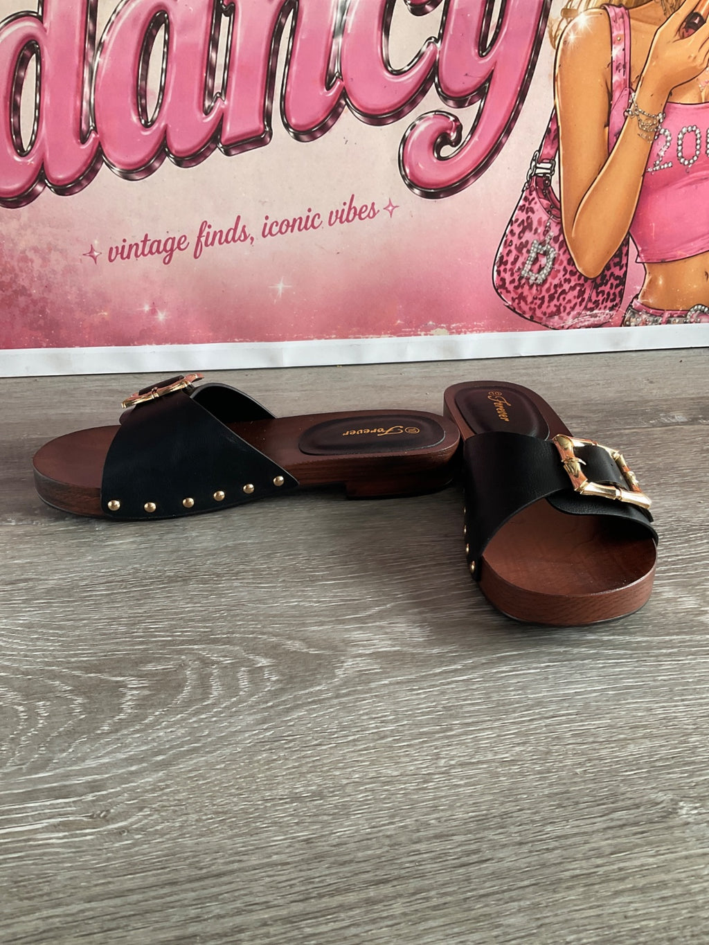 Forever Priority Sandals (Size W10)