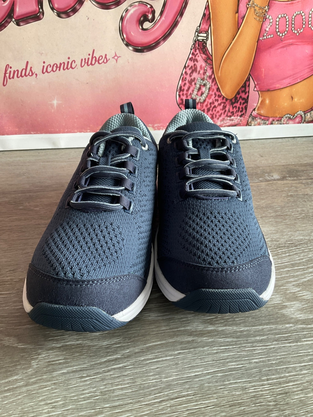 Orthofeet Coral (Size W6.5 Wide)
