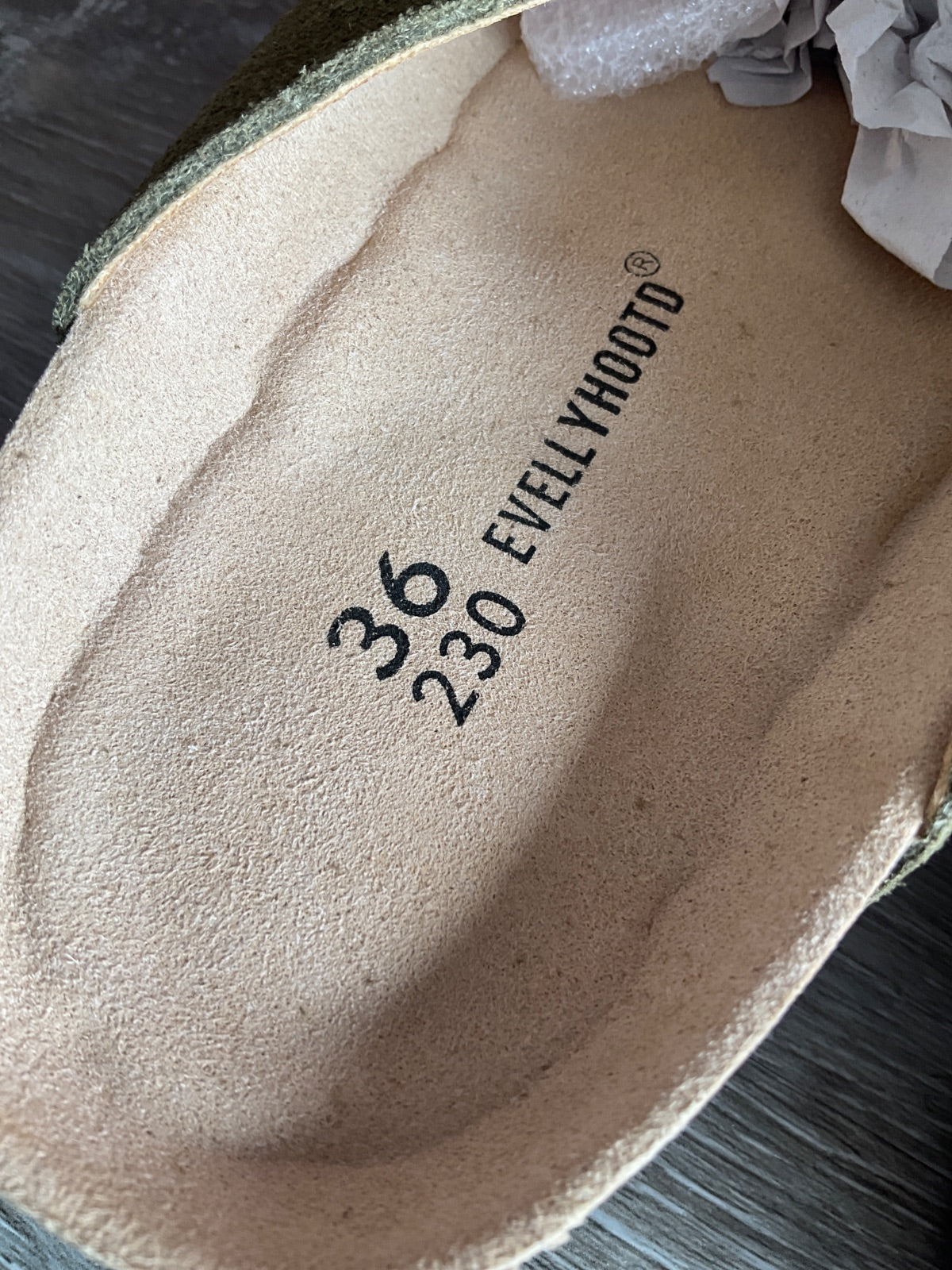 Evellyhootd Clogs (Size W5.5)