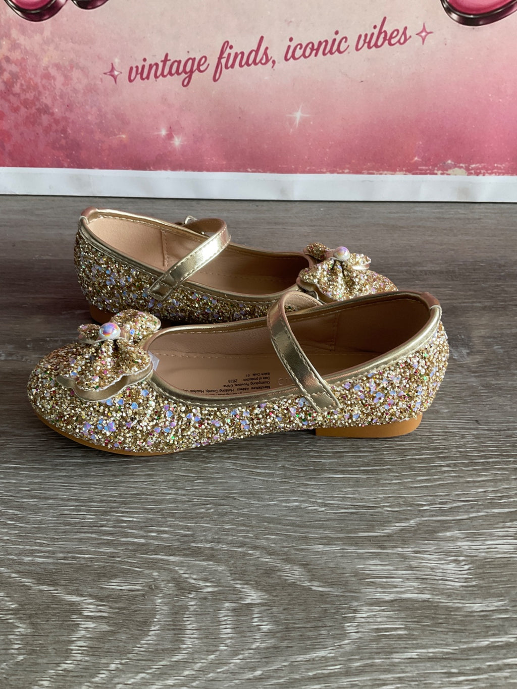 Flats Sparkly Gold With Strap (Size T6.5)