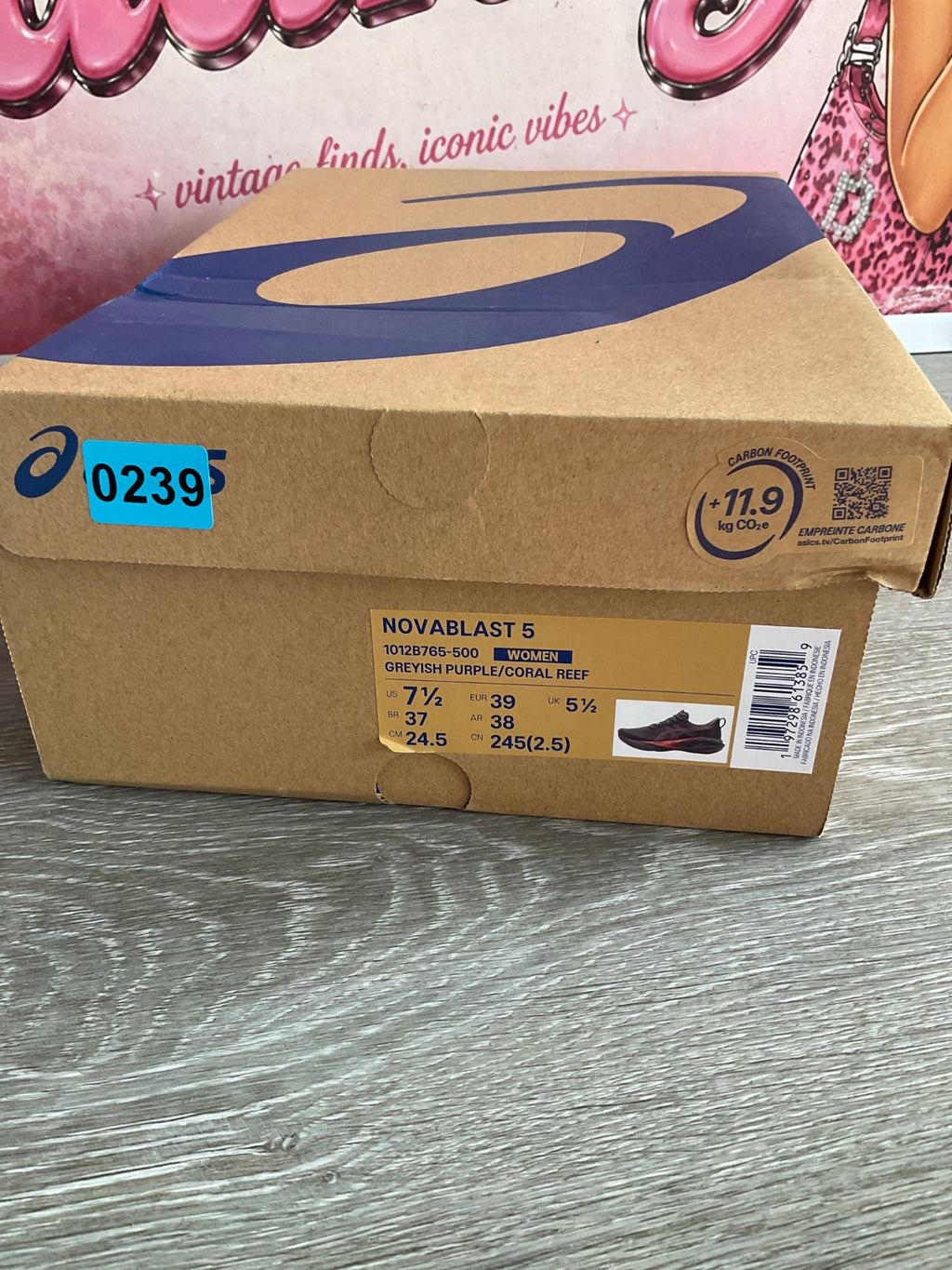 ASICS Novablast 5 (Size W7.5)
