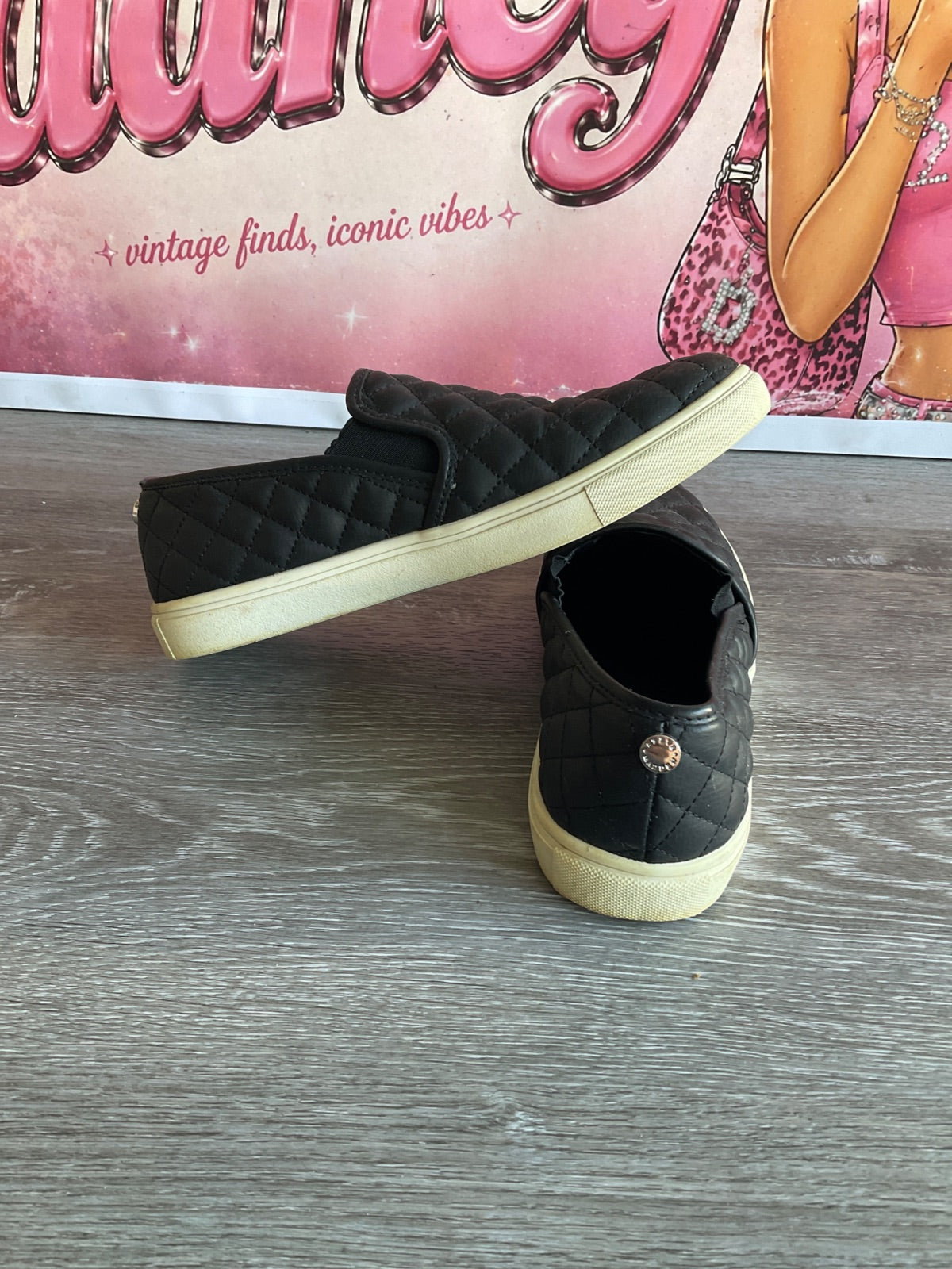 Steve Madden Loafer (Size W9)