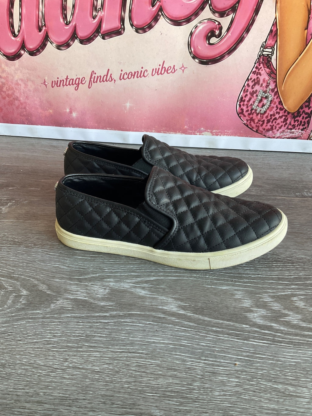 Steve Madden Loafer (Size W9)