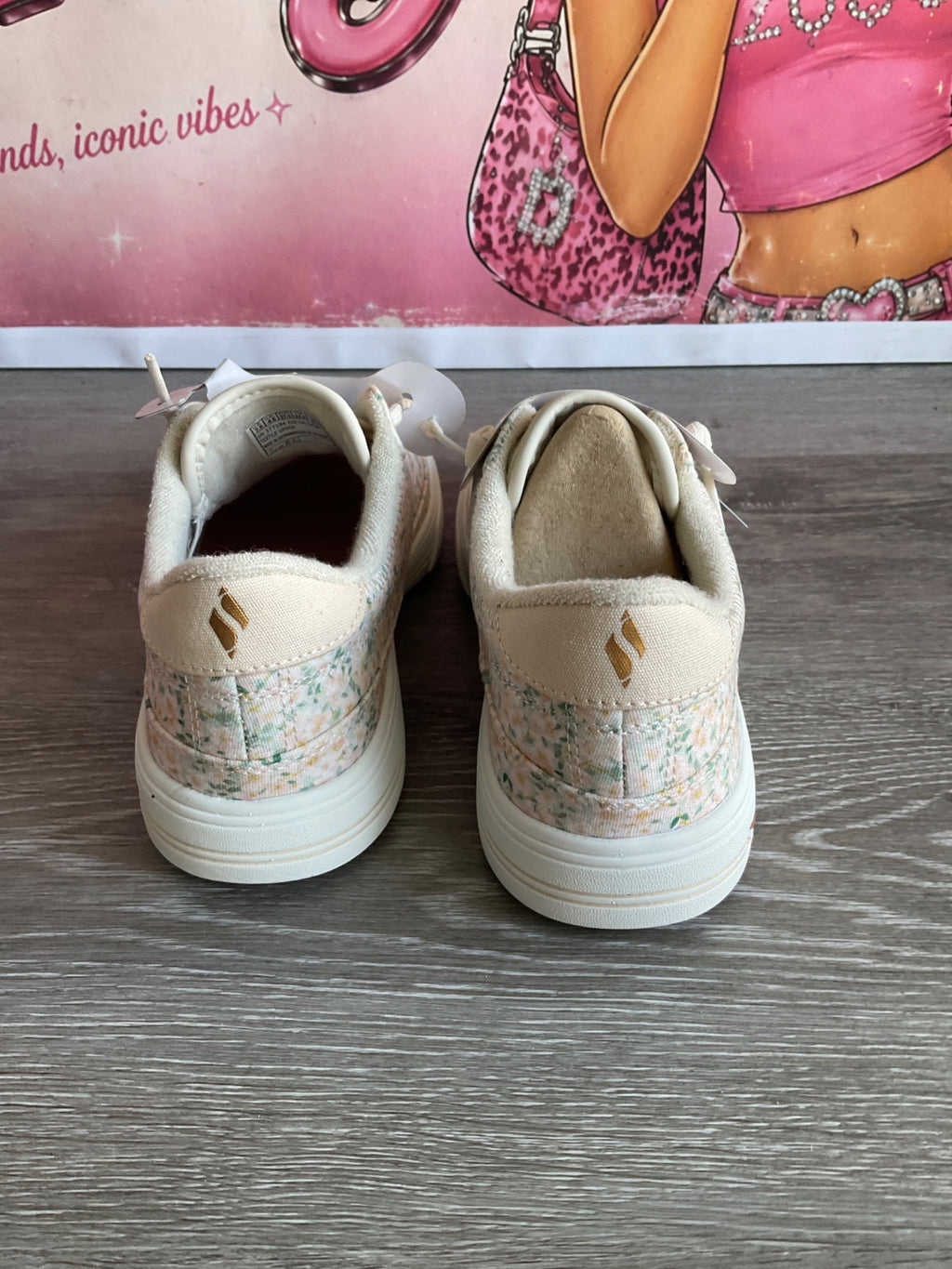 Skechers Flora Friends (Size W7.5)