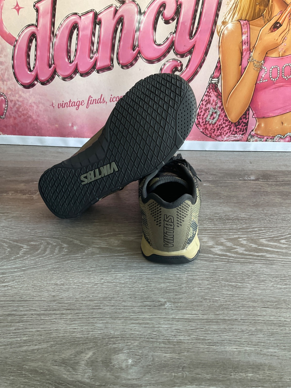 Viktos Tiger Core (Size M10)