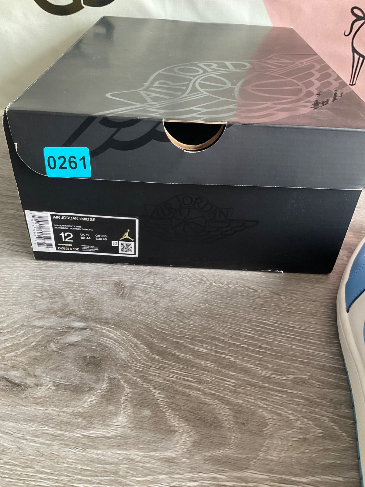 Air Jordan 1 MID SE (Men's US Size 12)