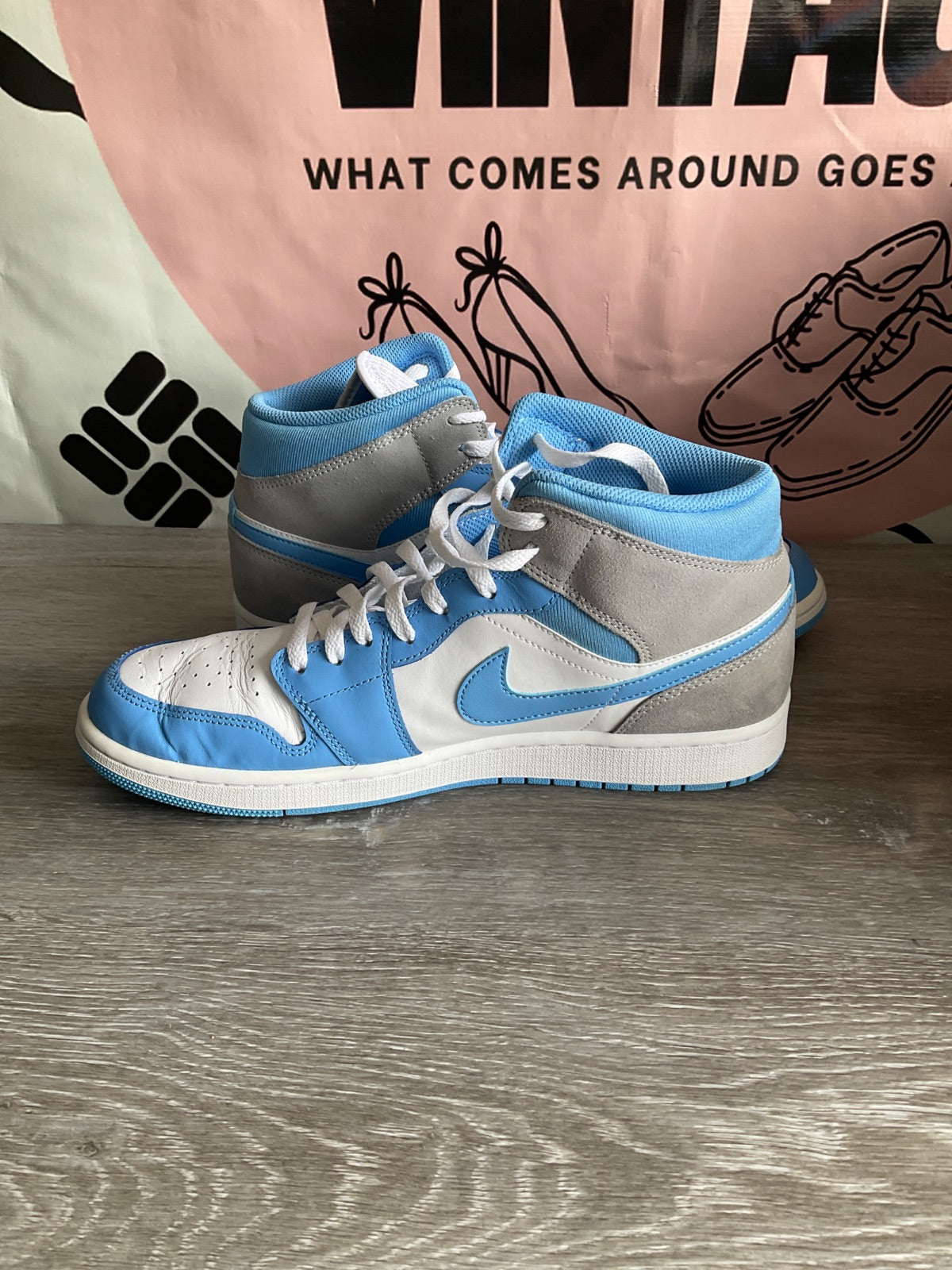 Air Jordan 1 MID SE (Men's US Size 12)