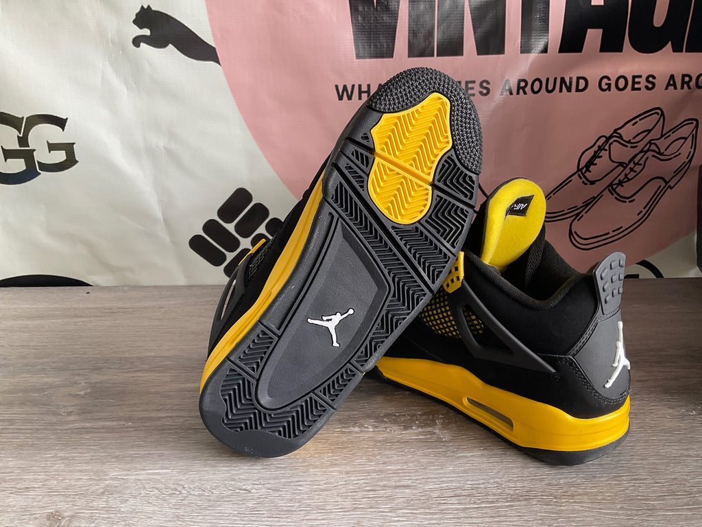Jordan 4 Retro Black and Yellow (Men's US Size 7)