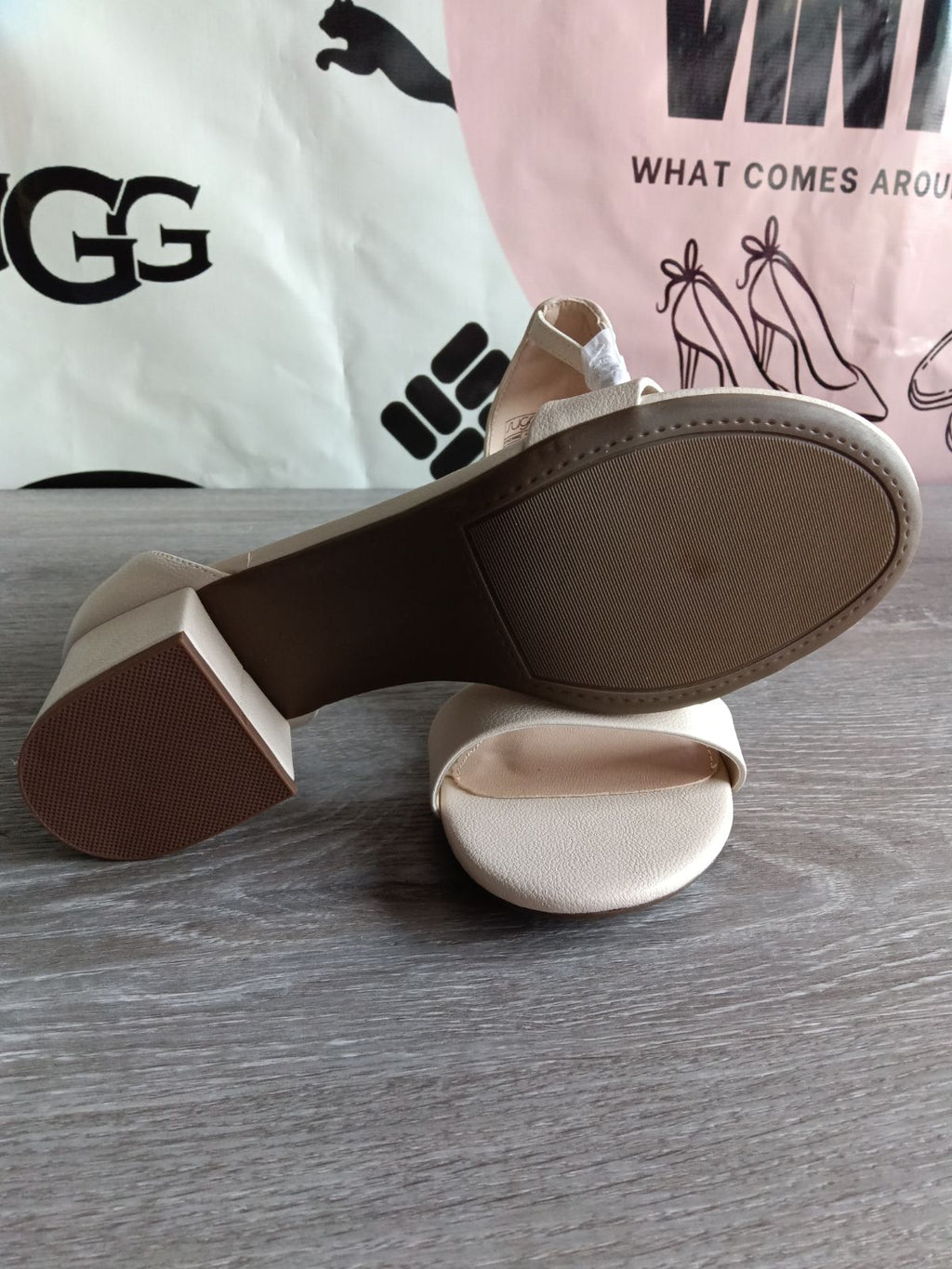 Sugar Noelle 7 (Size Women's 8.5)