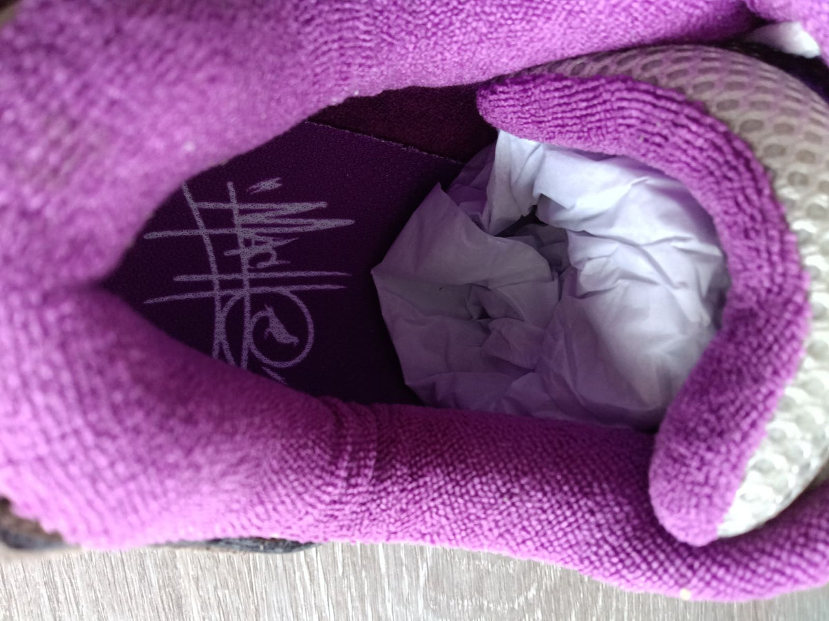 Mac Embroidered Sneaker (Men's US Size 9)