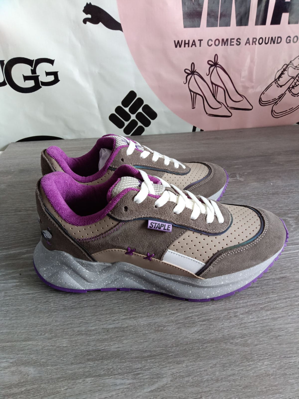 Mac Embroidered Sneaker (Men's US Size 9)