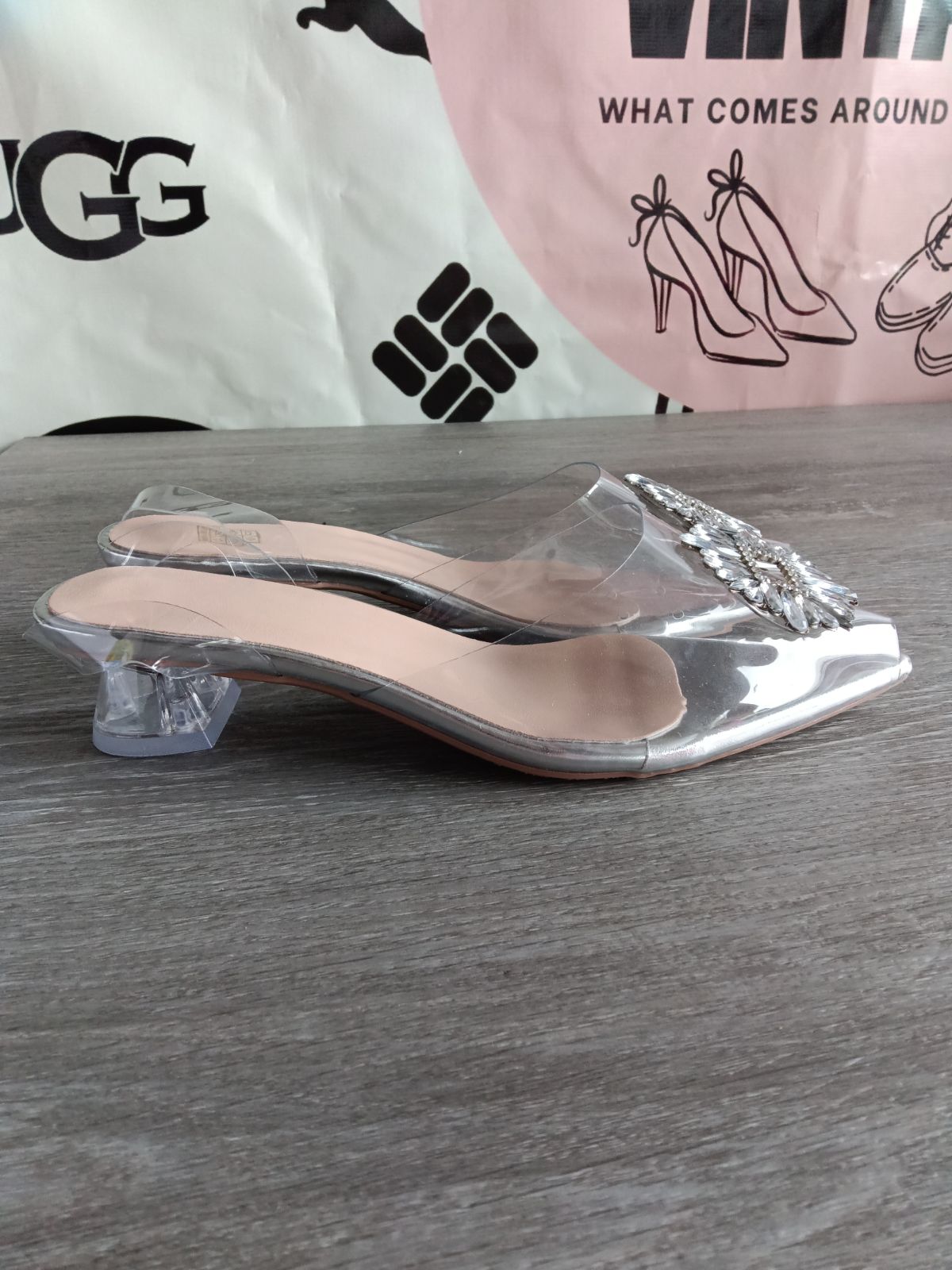 Clear Pendant Block Heel (Women's US Size 7.5)