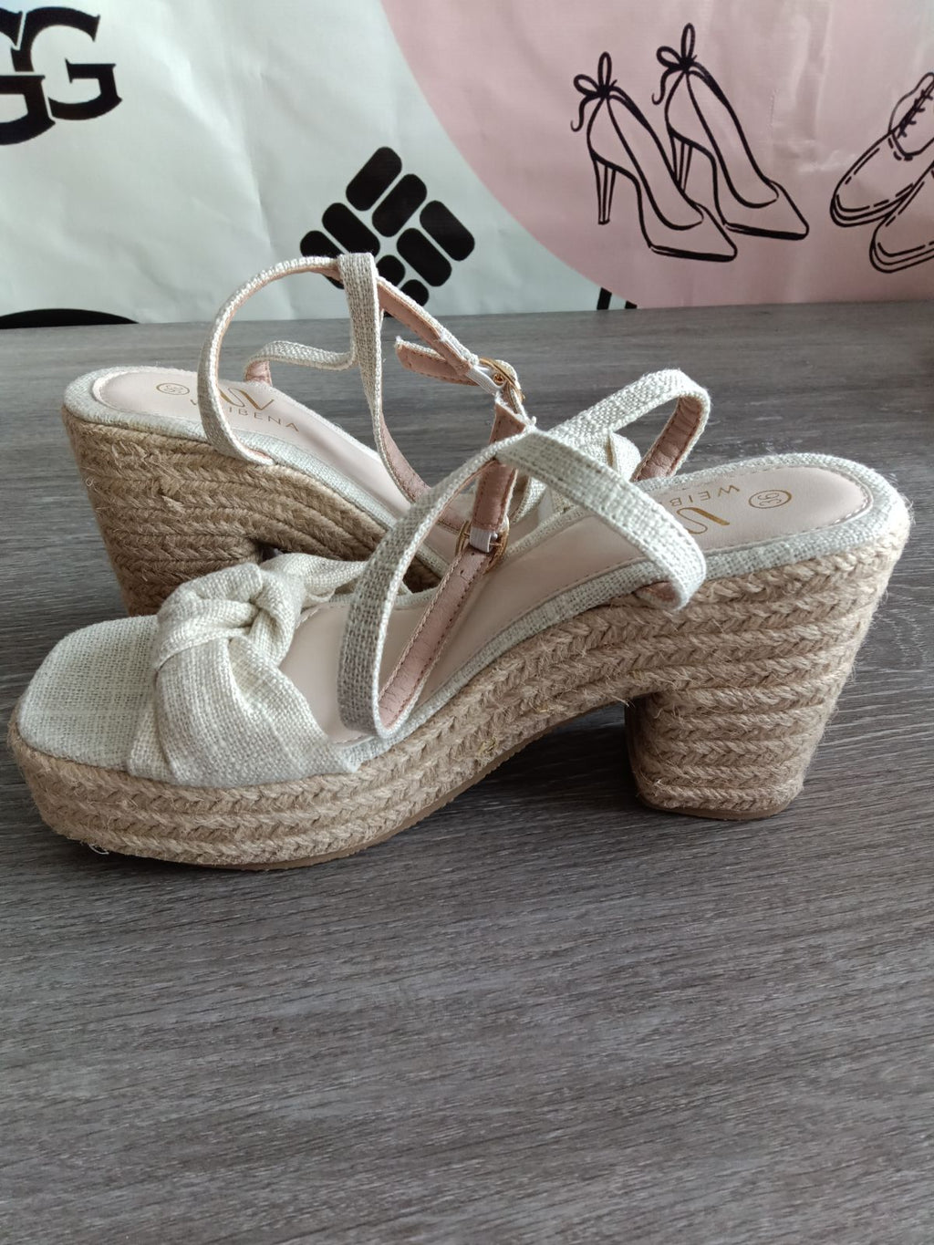 Weibena Woven Bow Heels (Women's US Size 5.5)