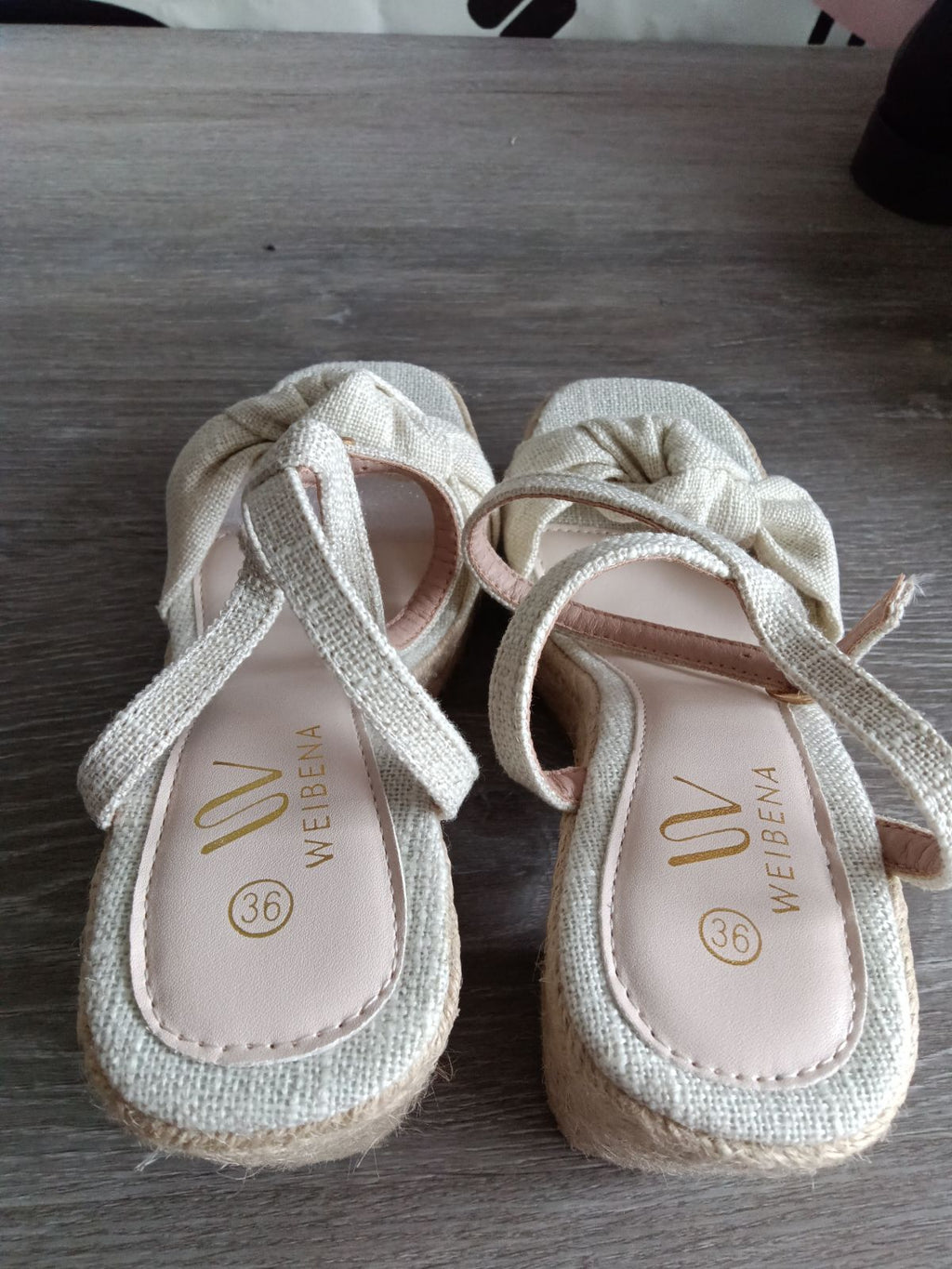 Weibena Woven Bow Heels (Women's US Size 5.5)