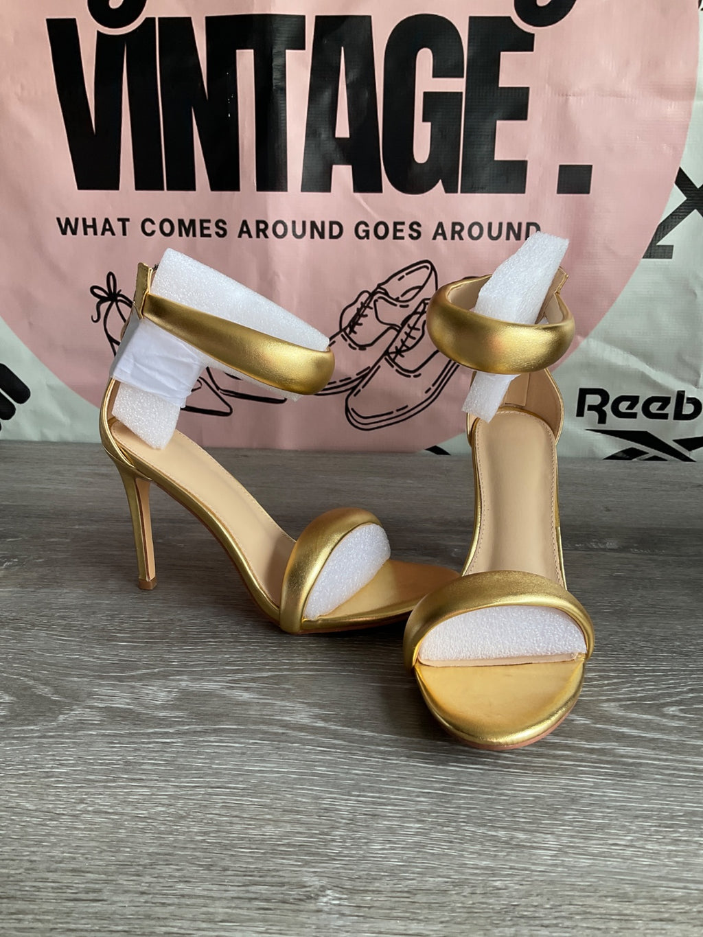 Tall Gold Heel (Women's US Size 8.5)
