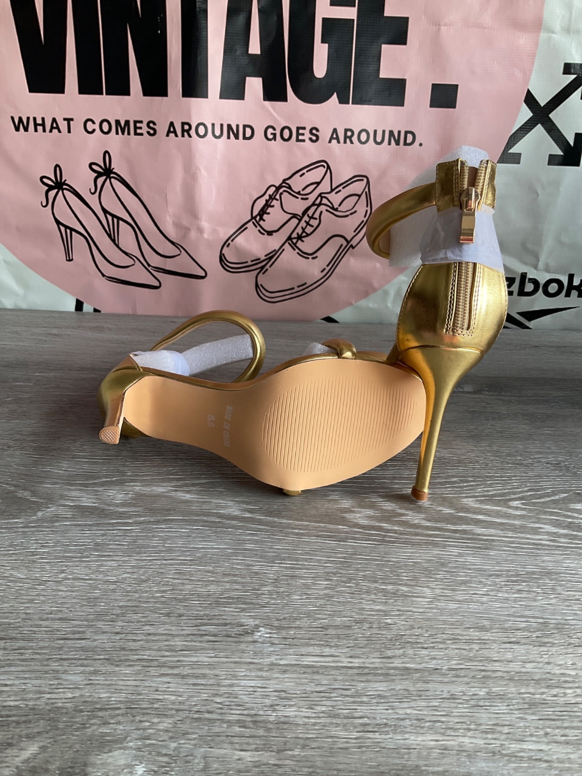 Tall Gold Heel (Women's US Size 8.5)
